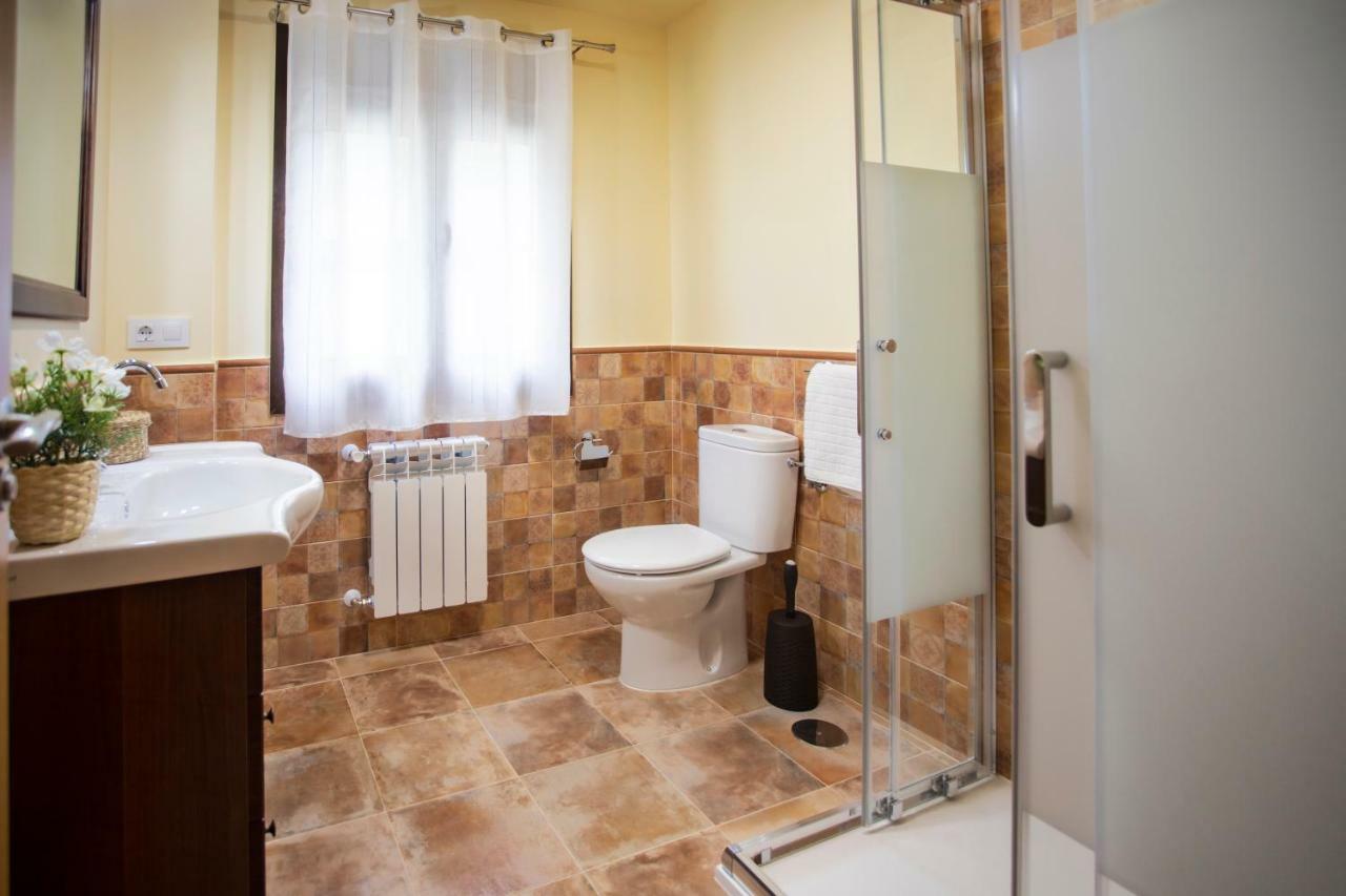 El Campo Mateo Apartamentos Cangas de Onis Ngoại thất bức ảnh